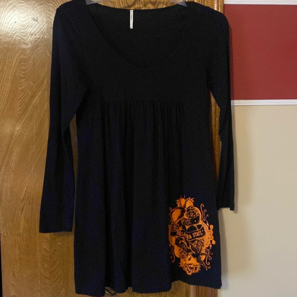Black Long-Sleeve Empire Waist Dress with Orange Graphic